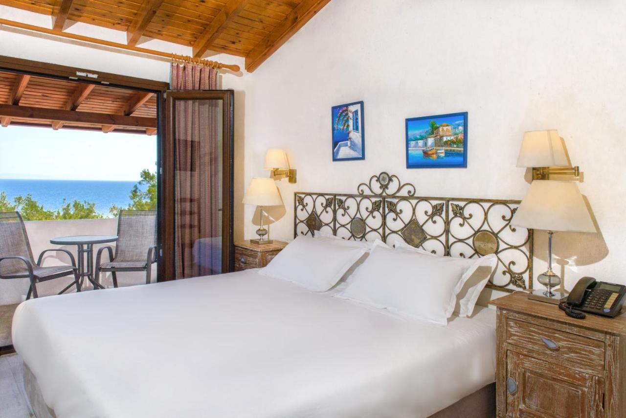 Leandros Hotel Nea Roda Zewnętrze zdjęcie