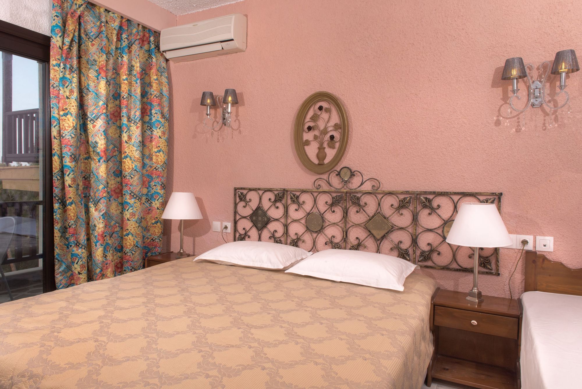 Leandros Hotel Nea Roda Zewnętrze zdjęcie
